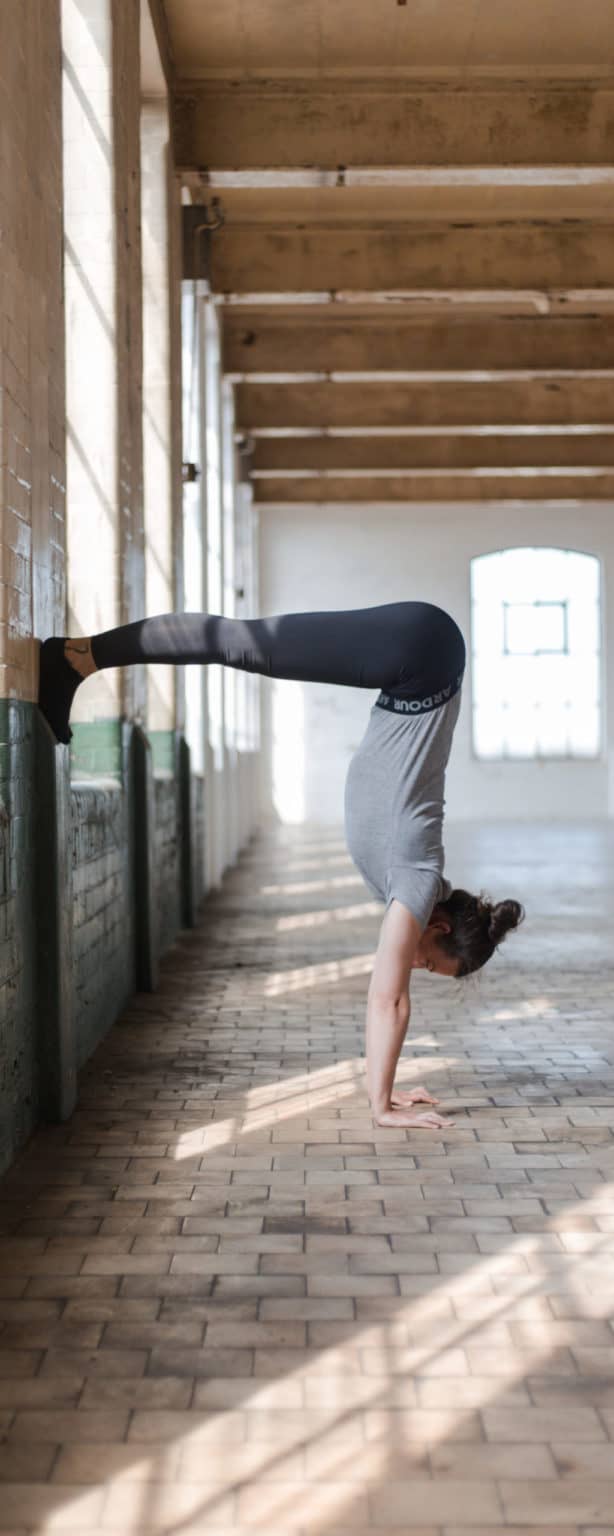 Keep Pushing Learn Handstand Shapes Handstand Factory